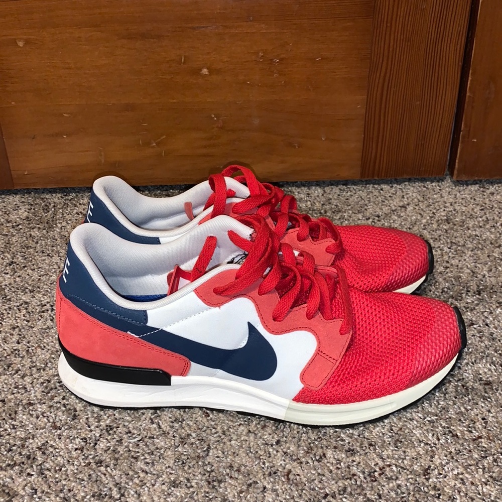 NIKE AIR BERWUDA